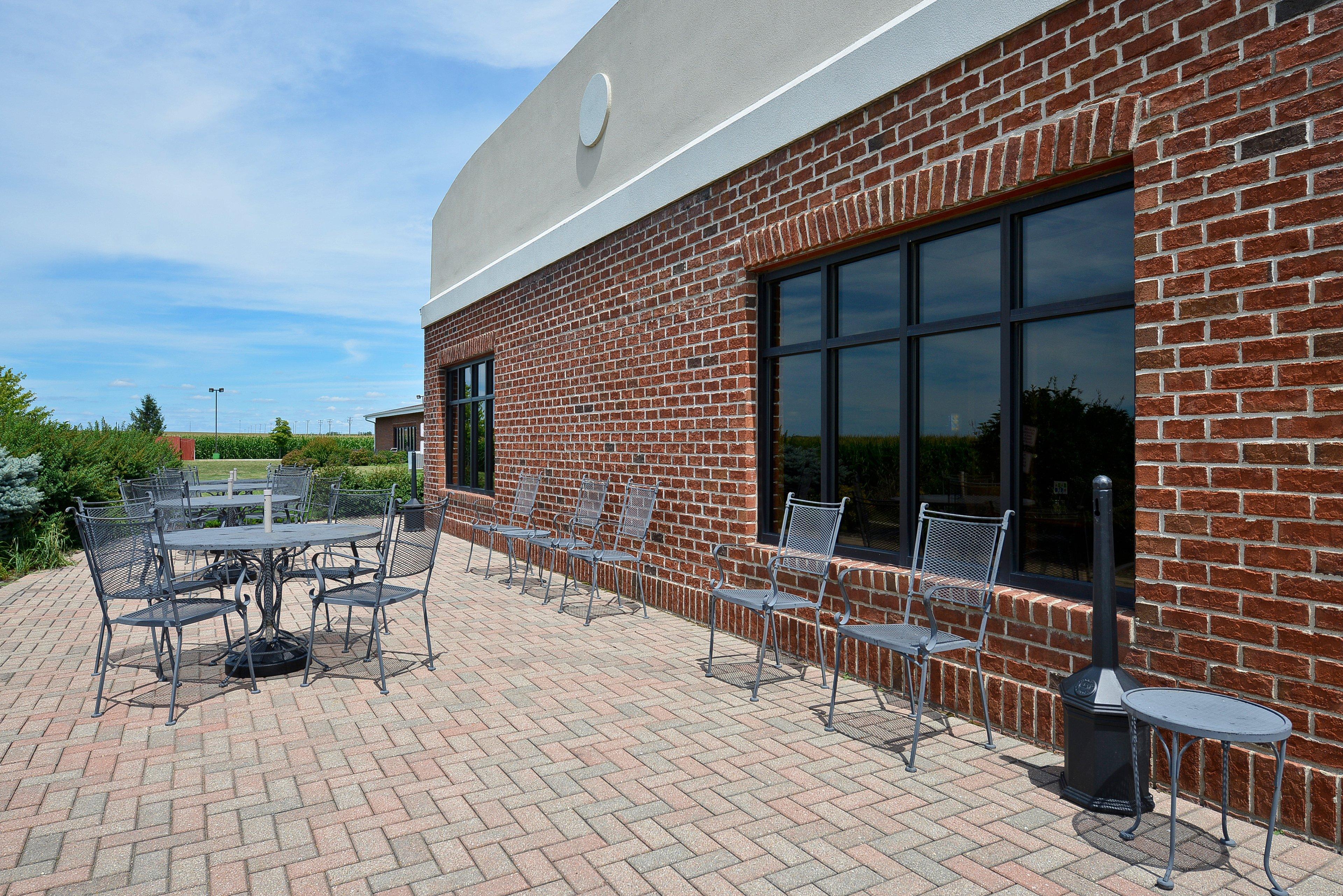 Holiday Inn Express Rochelle By Ihg Exterior photo