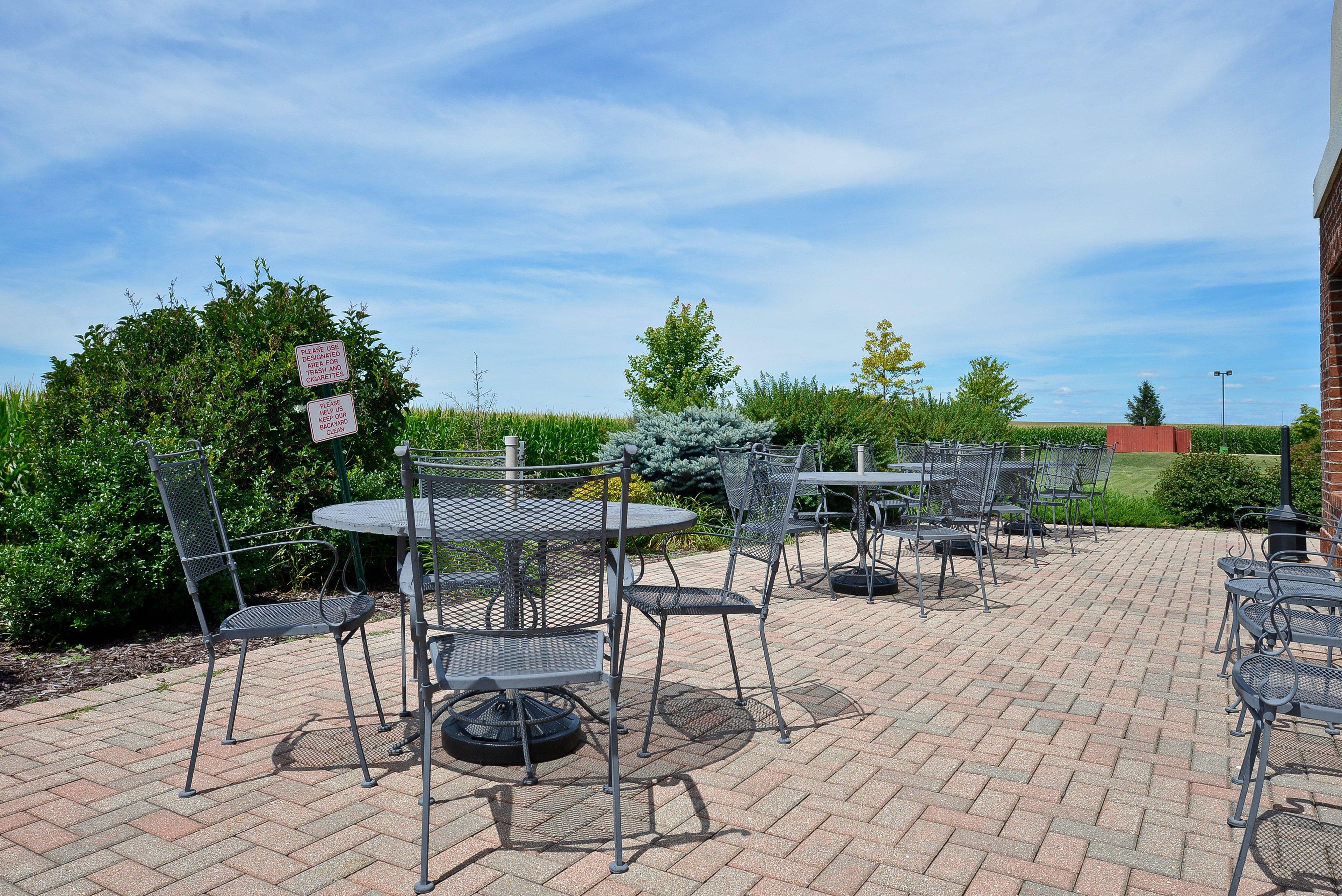 Holiday Inn Express Rochelle By Ihg Exterior photo